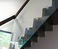Beech wood stairs, stainless steel balusters ENERGY solutions