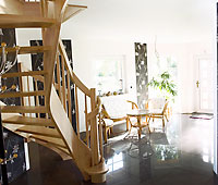 Beech wood stairs, stainless steel balusters ENERGY solutions