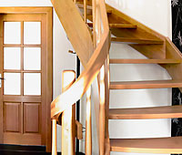 Beech wood stairs, stainless steel balusters ENERGY solutions