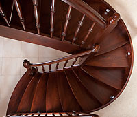 Stairs with one bent stringer ENERGY solutions